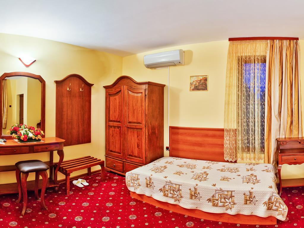 Hotel Teres Kazanlŭk Rom bilde